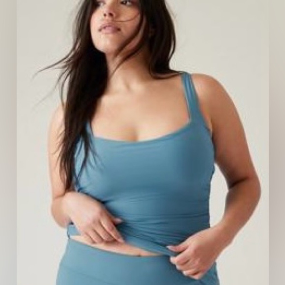 Athleta Blue Bondi Tankini with 38DD bra cup
